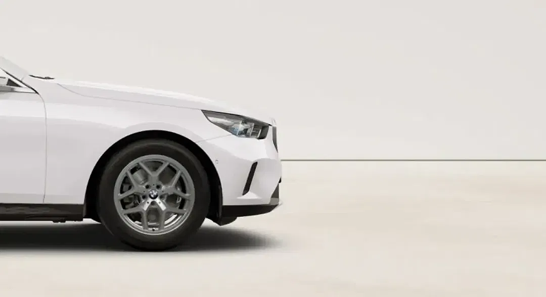BMW 520 - Thumbnail 3