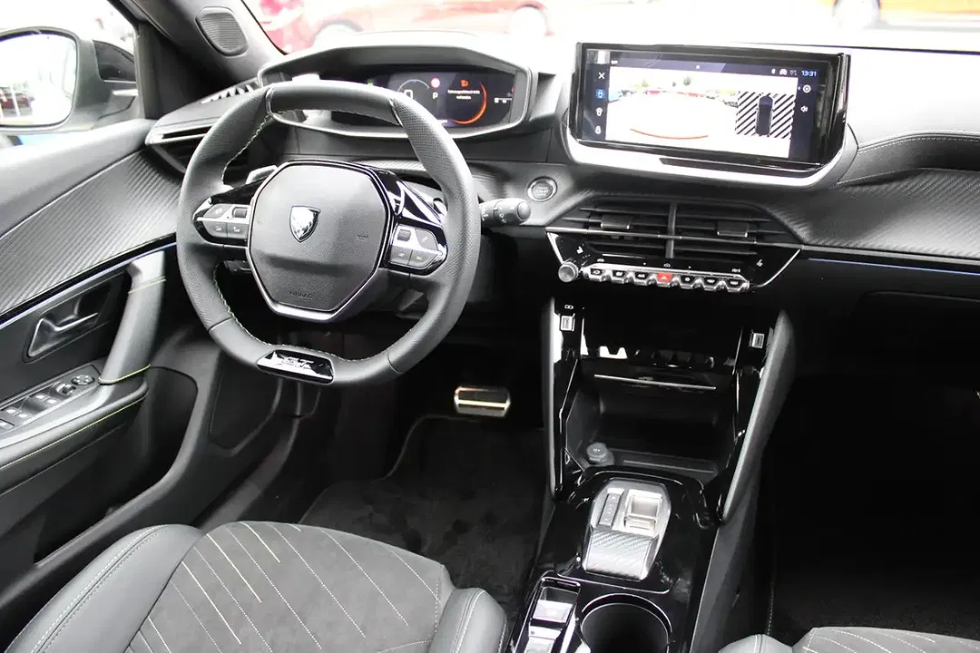 Peugeot 2008 - Thumbnail 11