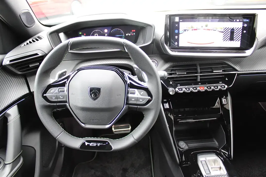 Peugeot 2008 - Thumbnail 12