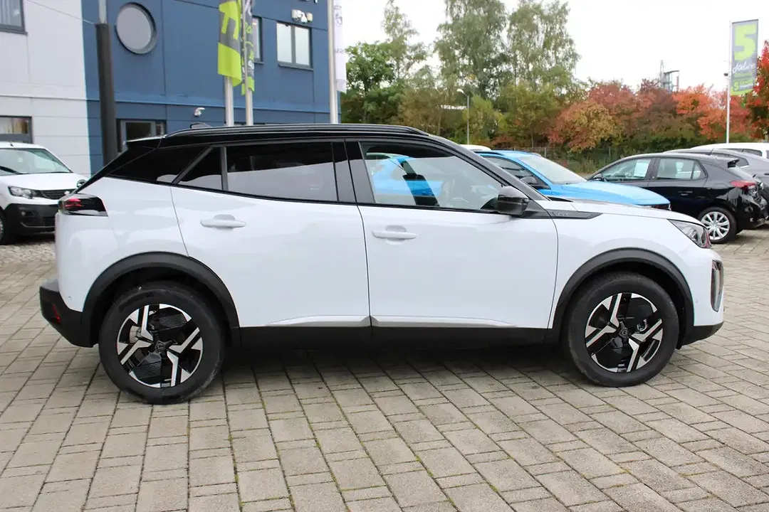 Peugeot 2008 - Thumbnail 5