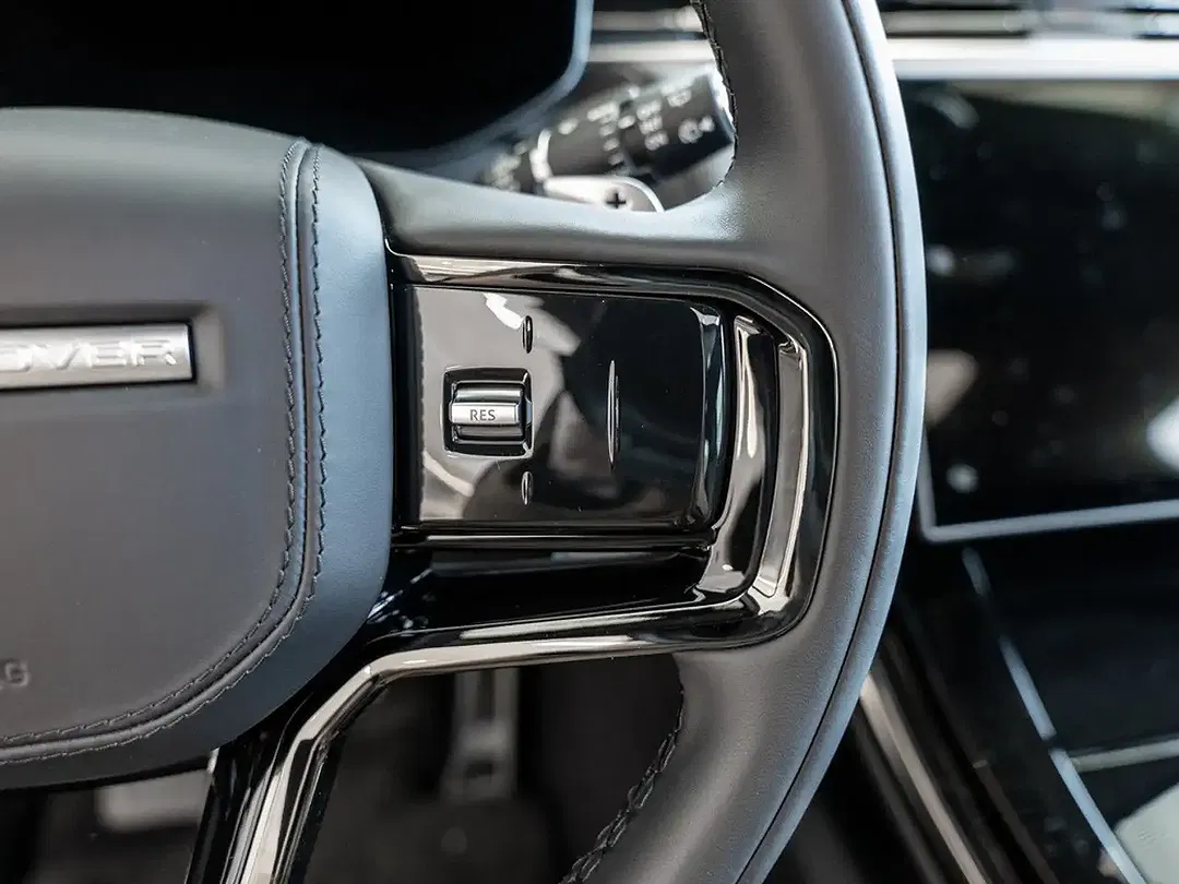 Land Rover Range Rover Sport - Thumbnail 11