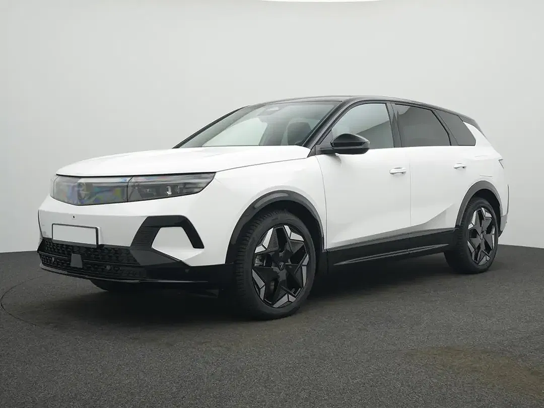 Opel Grandland - Thumbnail 2