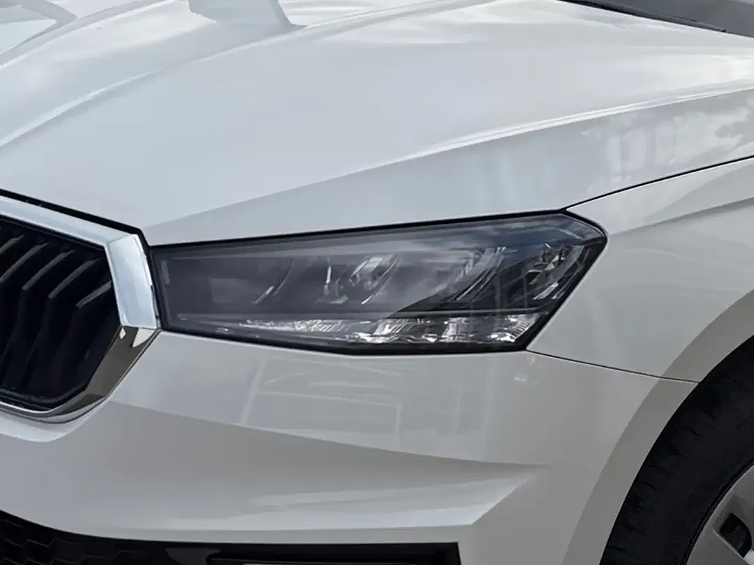 Skoda Fabia - Thumbnail 2