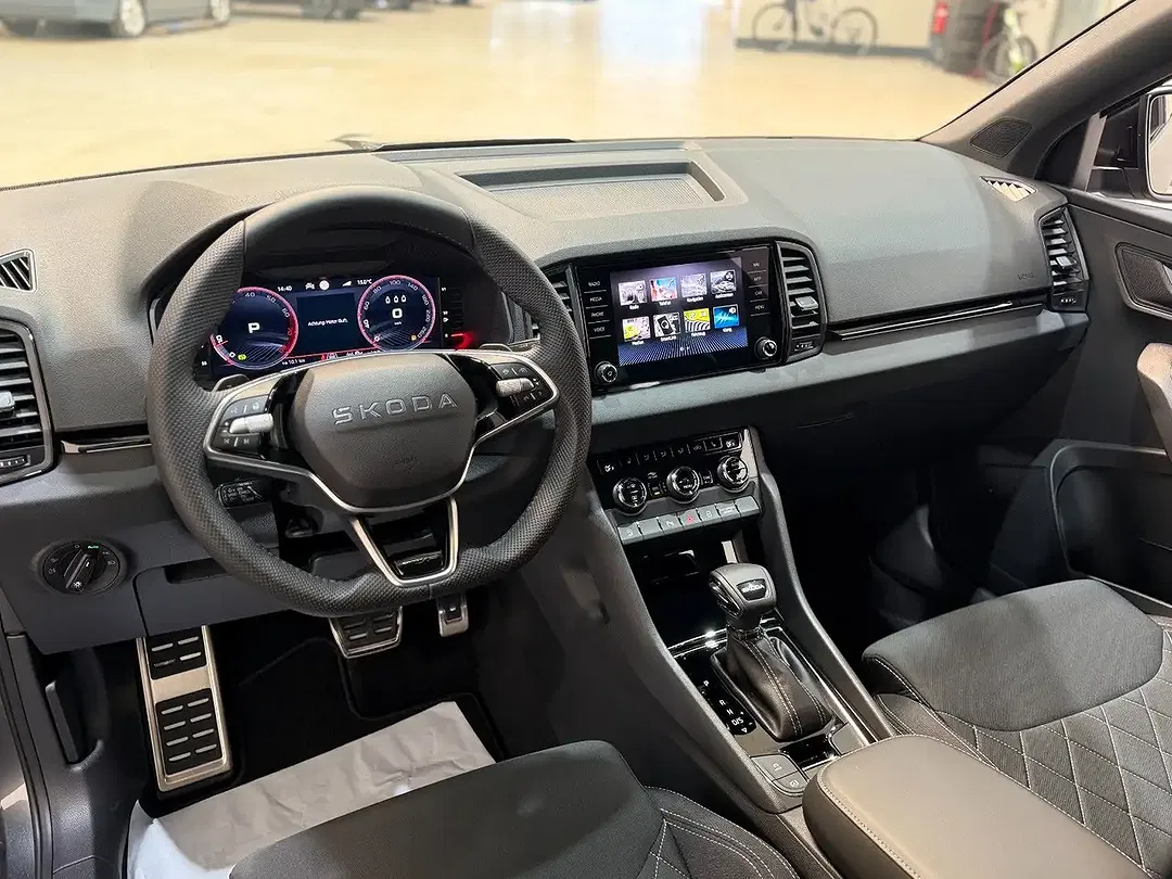 Skoda Karoq - Thumbnail 12