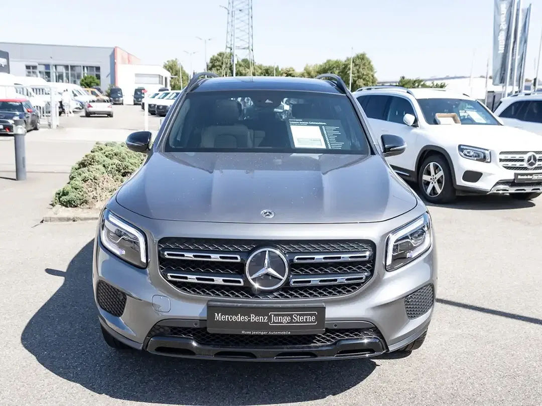 Mercedes-Benz GLB 200 - Thumbnail 8