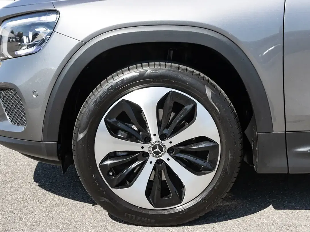 Mercedes-Benz GLB 200 - Thumbnail 9