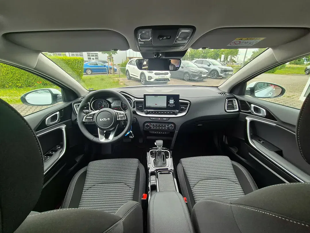 Kia Ceed SW / cee'd SW - Thumbnail 12