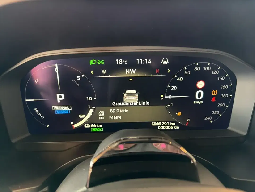 Mitsubishi Outlander - Thumbnail 12