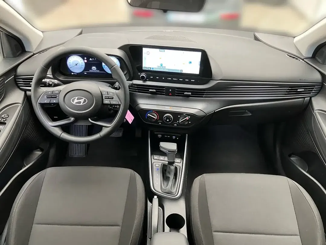 Hyundai i20 - Thumbnail 11