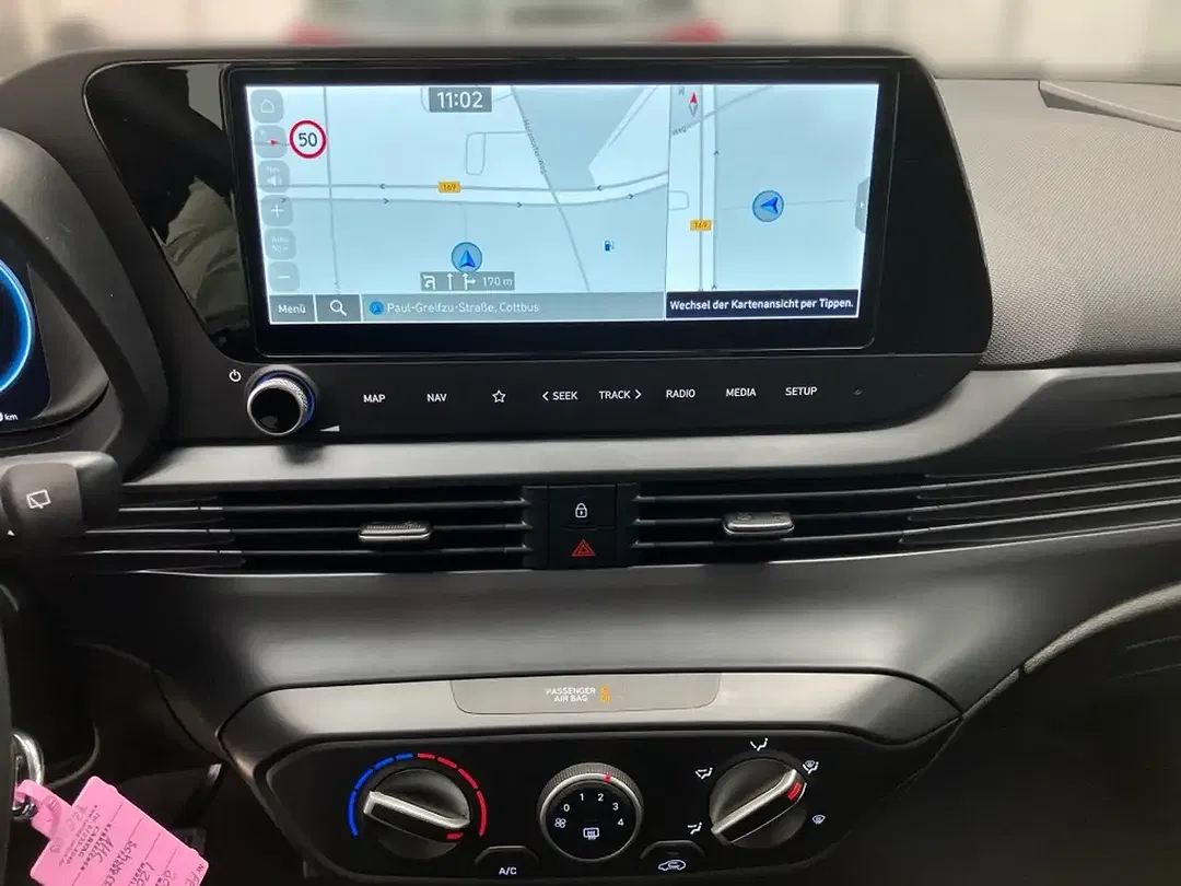 Hyundai i20 - Thumbnail 9