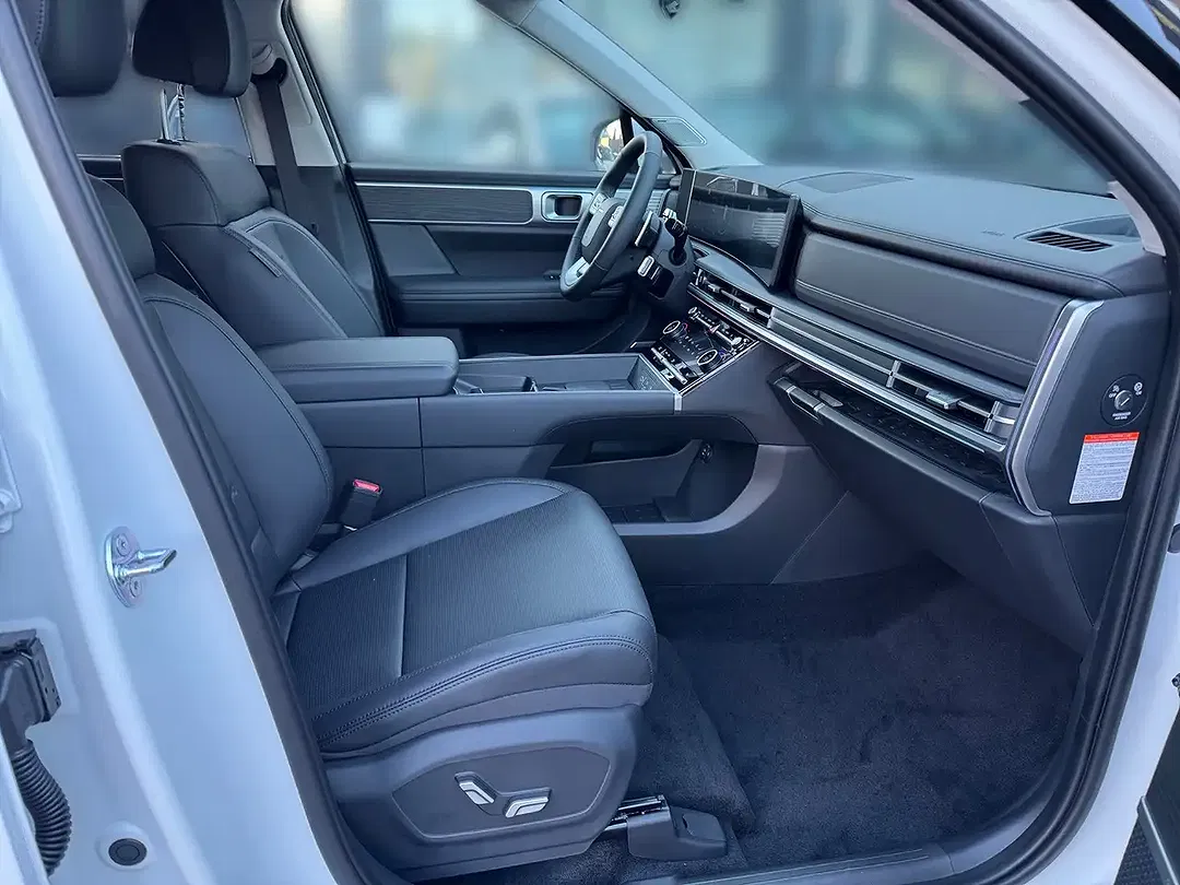Hyundai SANTA FE - Thumbnail 10