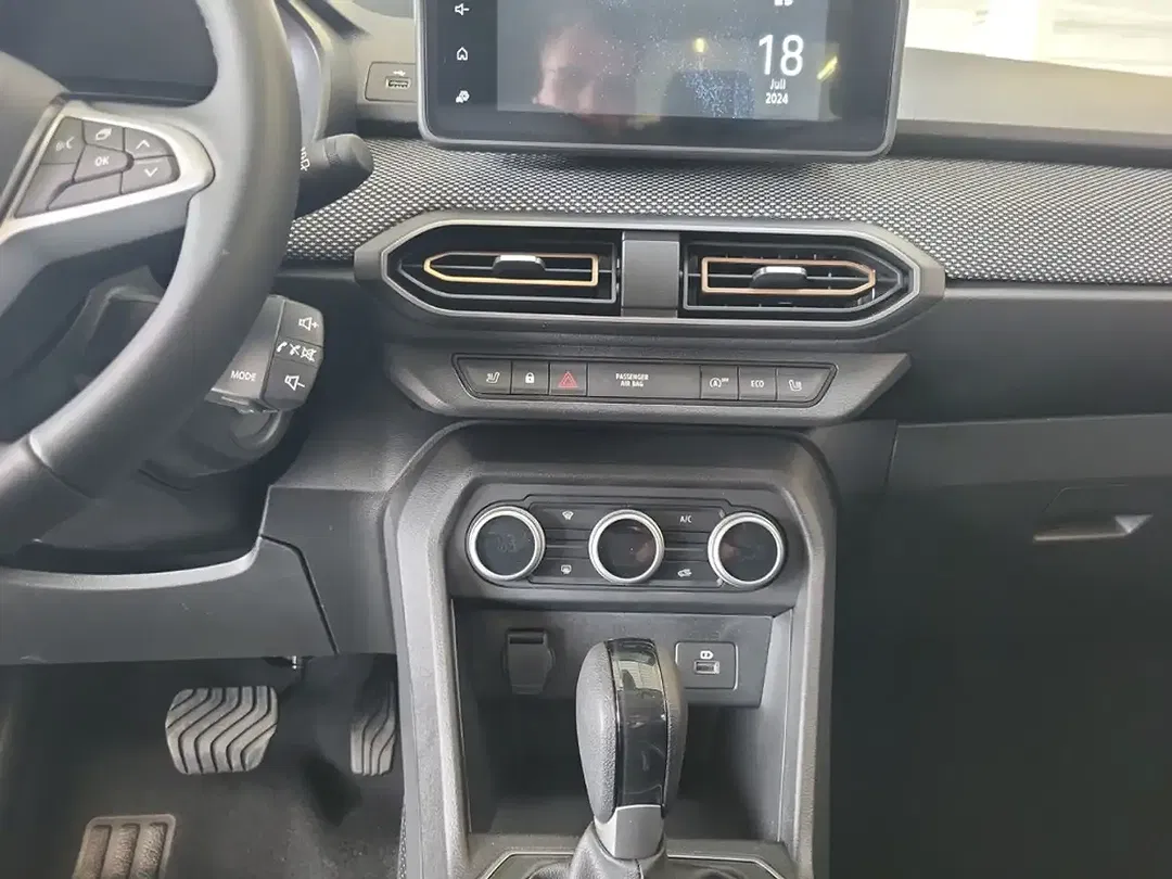 Dacia Sandero - Thumbnail 13