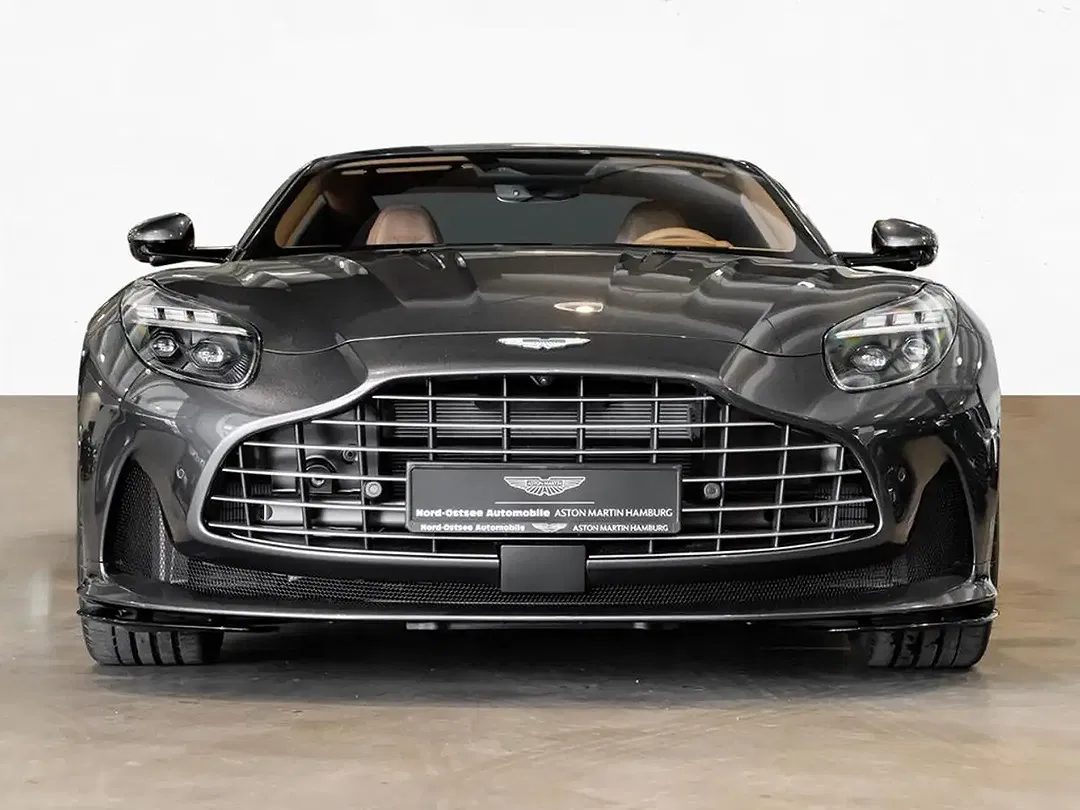 Aston Martin DB12 - Thumbnail 7