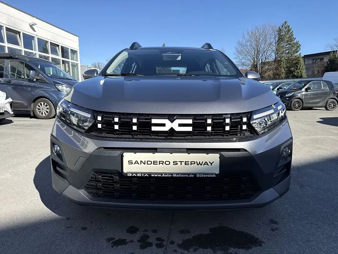 Dacia Sandero - Thumbnail 13