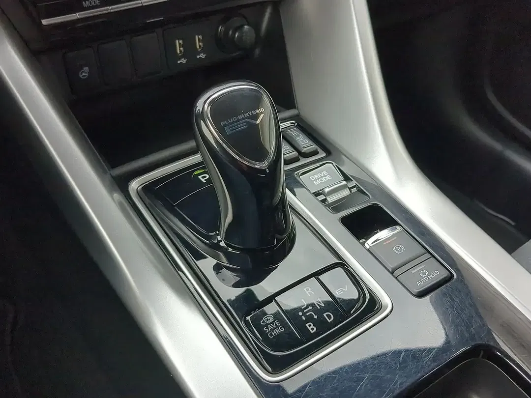Mitsubishi Eclipse Cross - Thumbnail 15