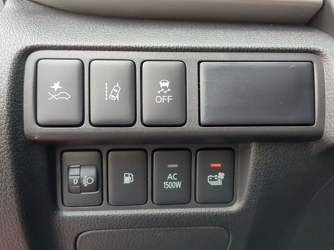 Mitsubishi Eclipse Cross - Thumbnail 17