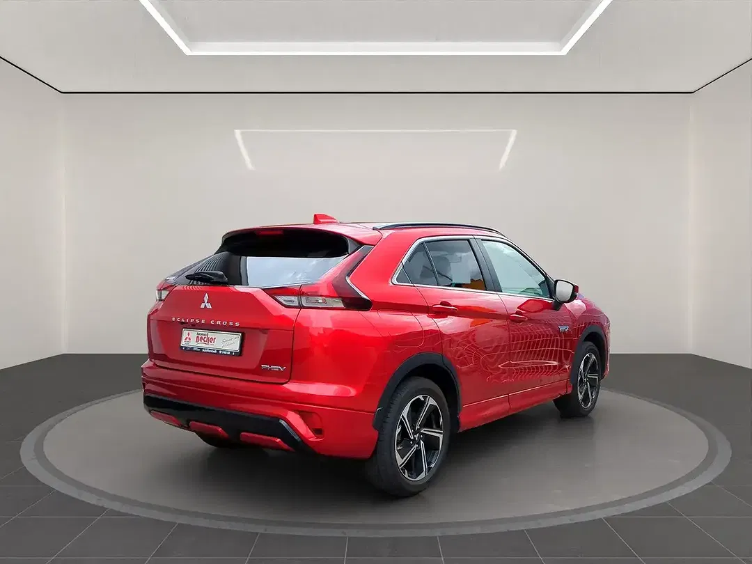 Mitsubishi Eclipse Cross - Thumbnail 6