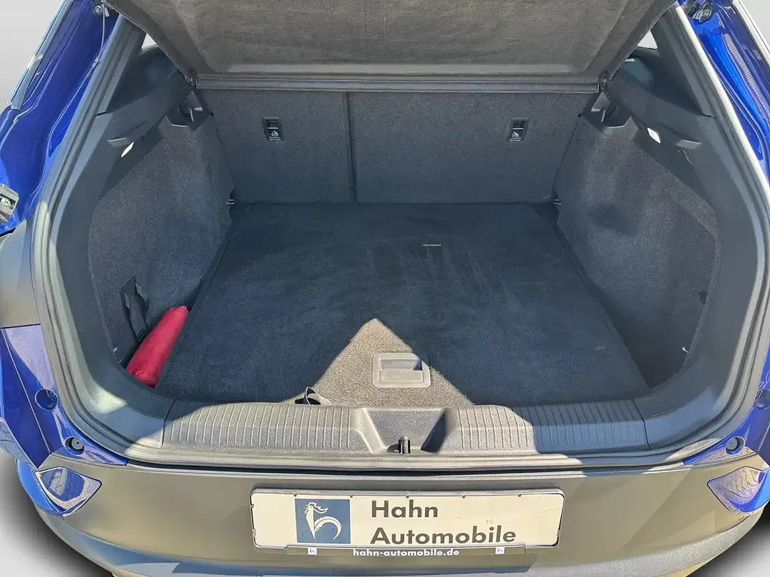 Volkswagen ID.4 - Thumbnail 11