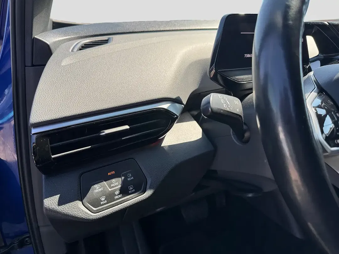 Volkswagen ID.4 - Thumbnail 12