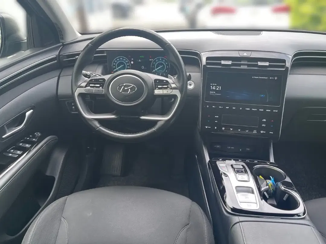 Hyundai TUCSON - Thumbnail 11