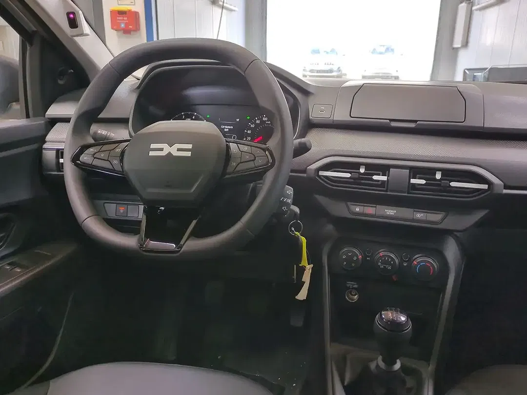 Dacia Sandero - Thumbnail 14