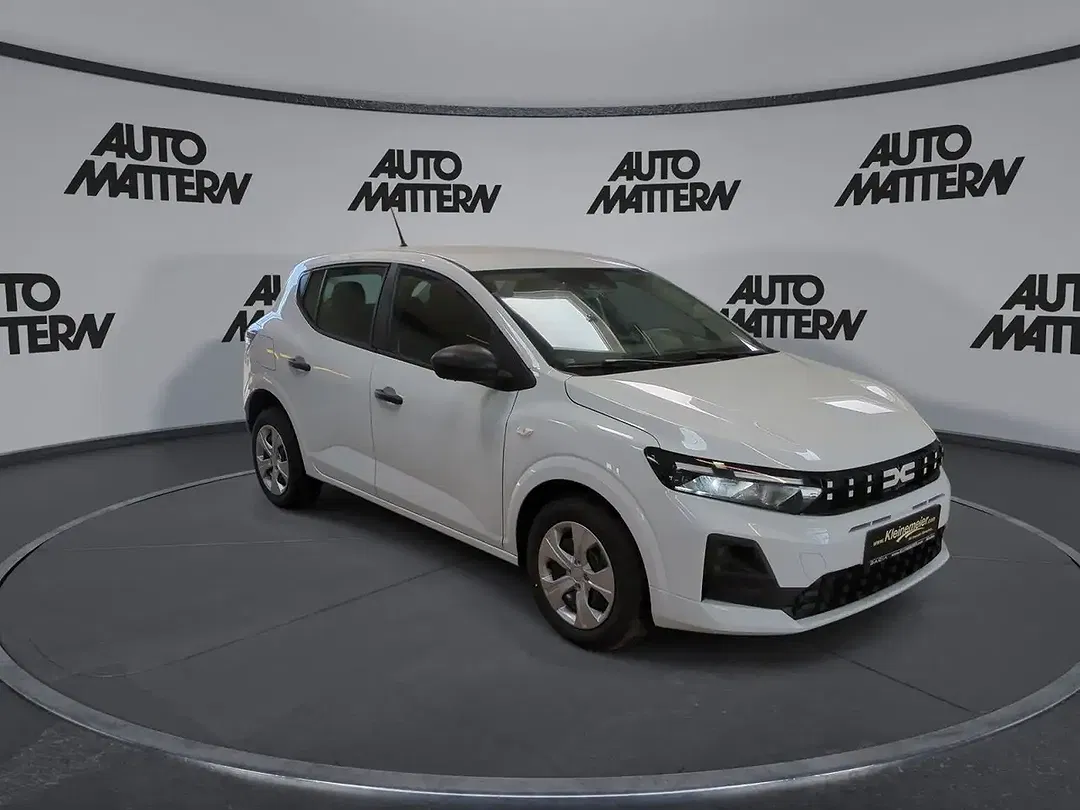Dacia Sandero - Thumbnail 2