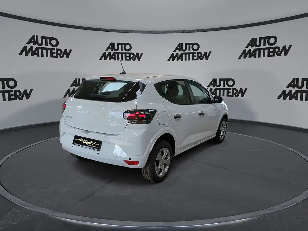 Dacia Sandero - Thumbnail 8