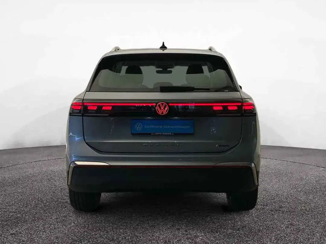 Volkswagen Tiguan - Thumbnail 7
