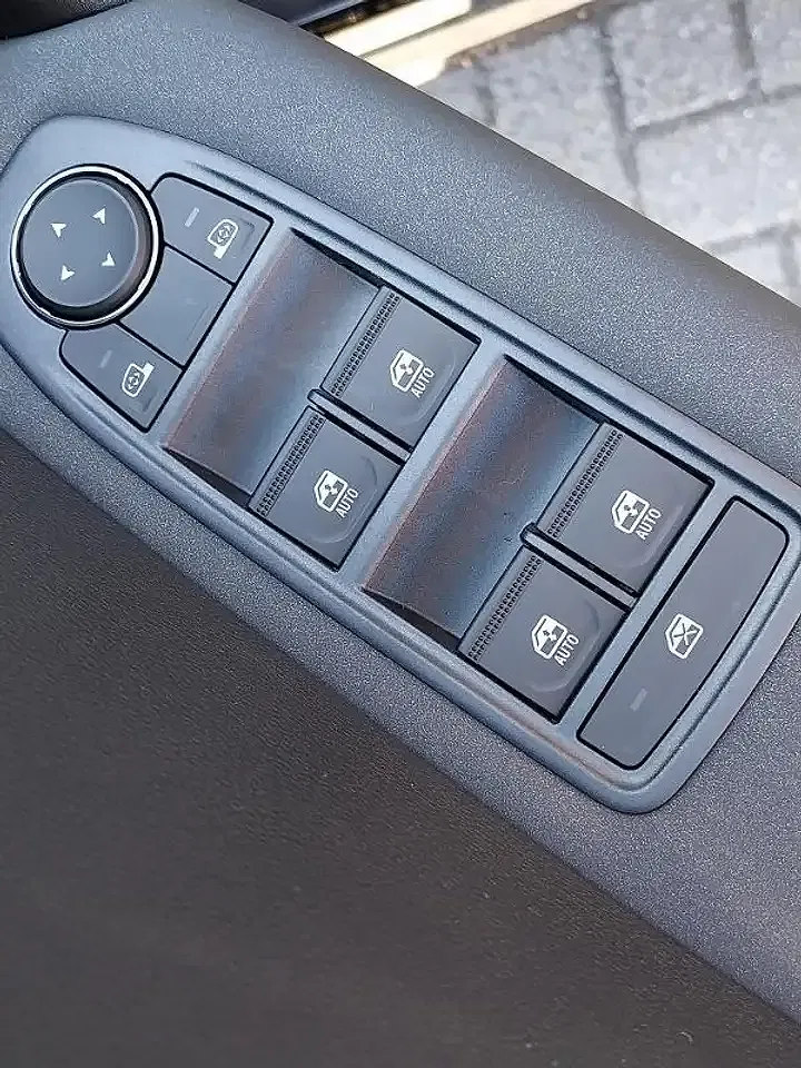 Mitsubishi ASX - Thumbnail 8