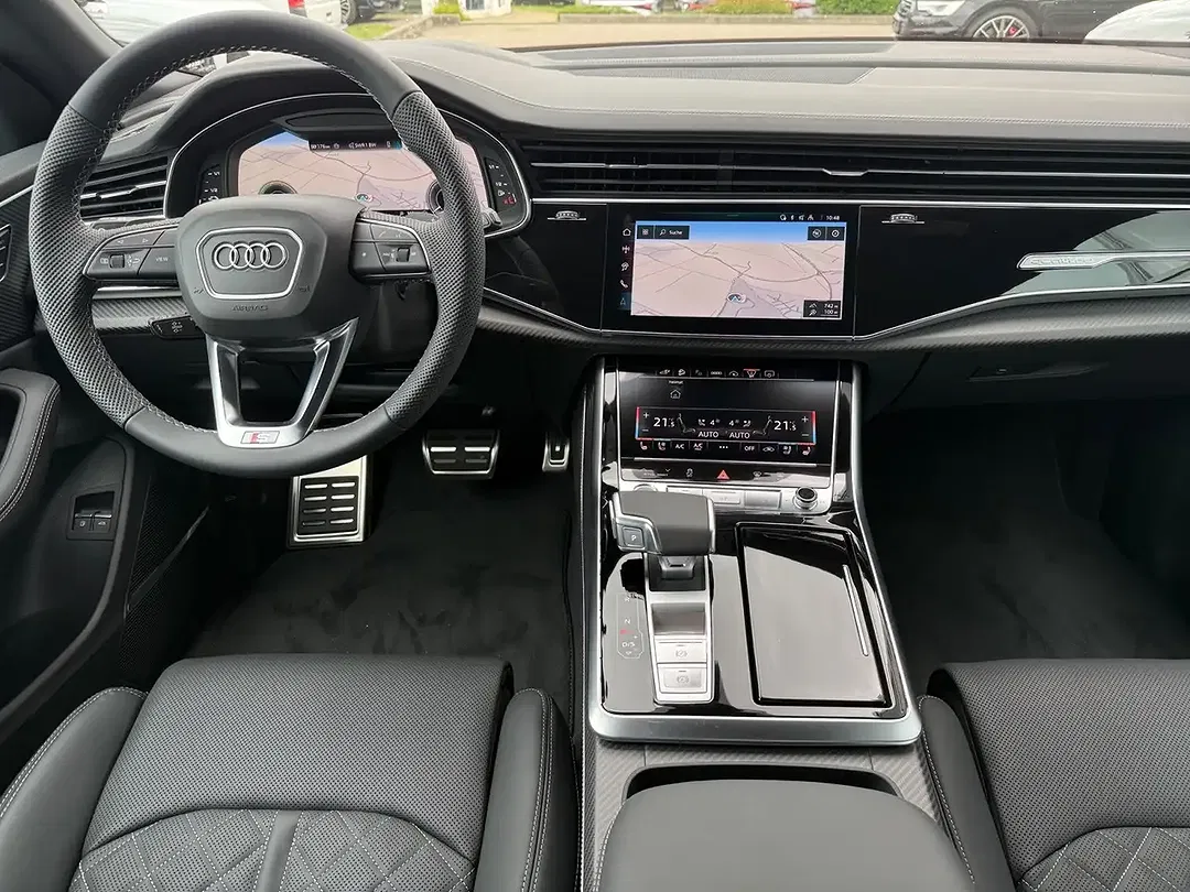 Audi Q8 - Thumbnail 9