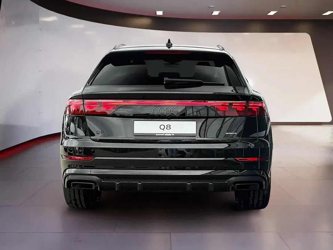 Audi Q8 - Thumbnail 4