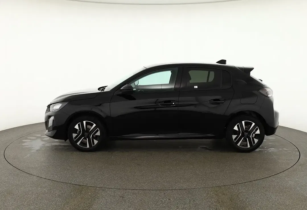 Peugeot 208 - Thumbnail 1