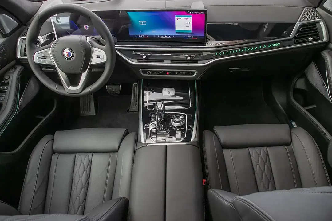 Alpina XB7 - Thumbnail 3