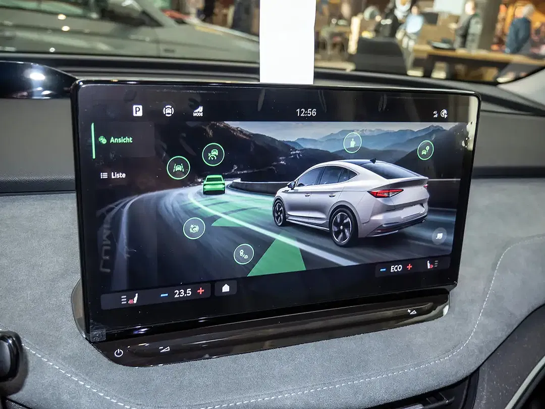 Skoda Enyaq - Thumbnail 8