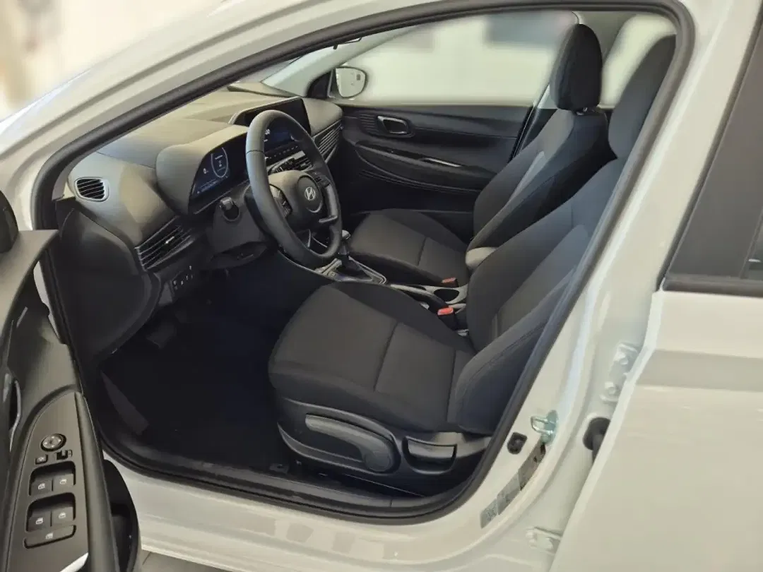 Hyundai i20 - Thumbnail 7