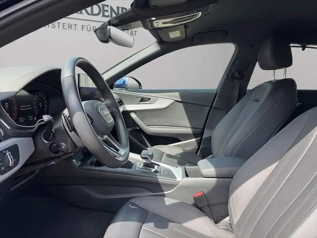 Audi A4 - Thumbnail 11
