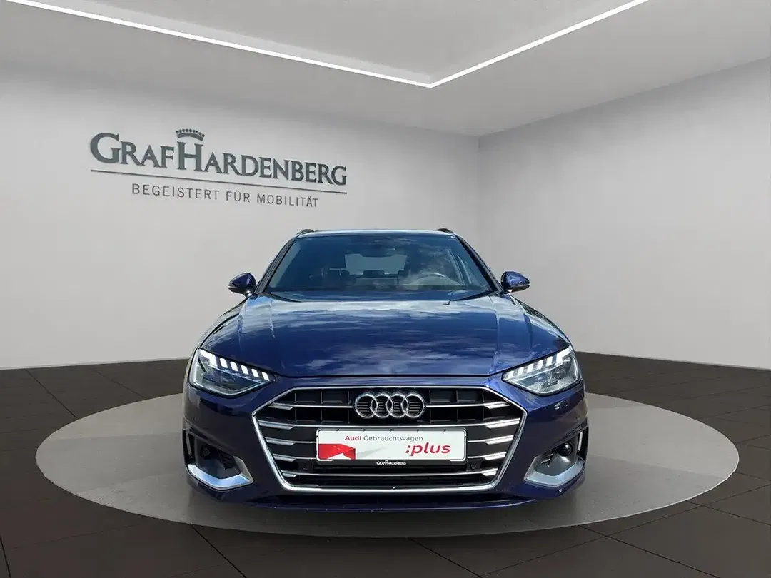 Audi A4 - Thumbnail 9