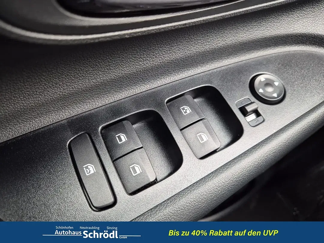 Hyundai i20 - Thumbnail 13