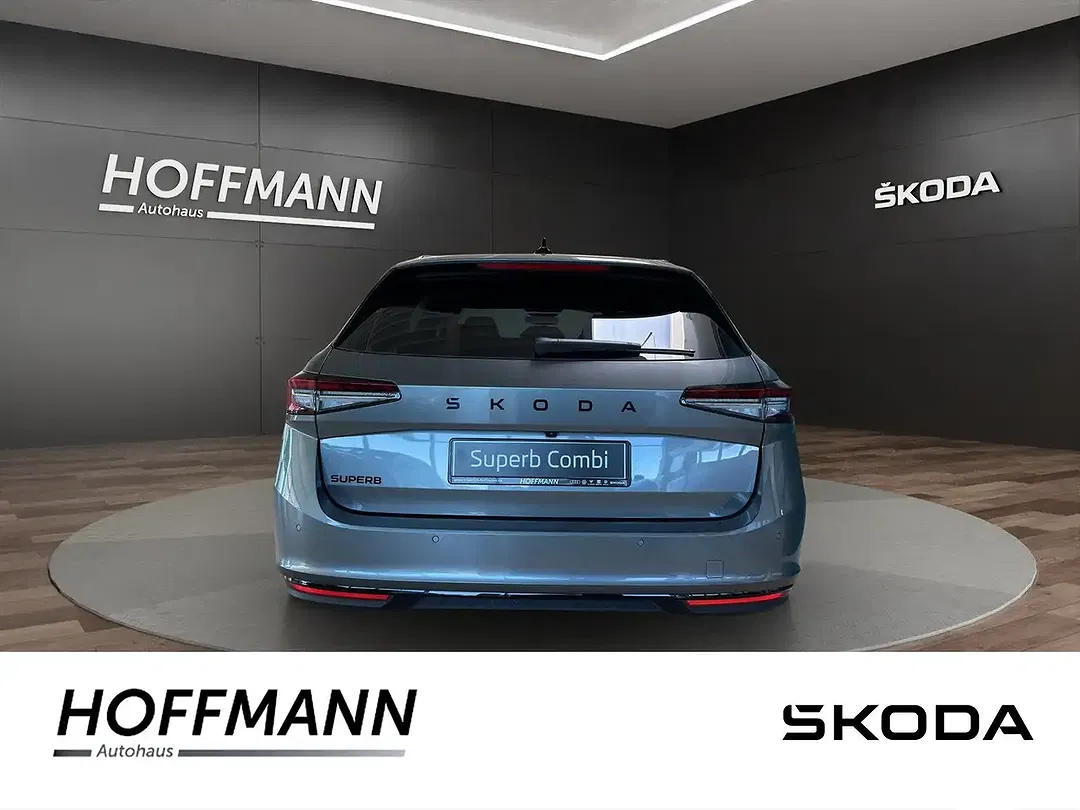 Skoda Superb - Thumbnail 4
