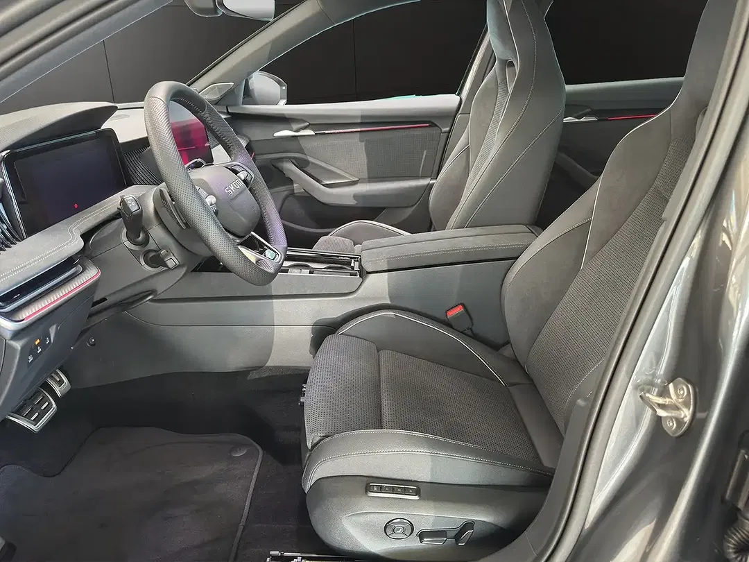 Skoda Superb - Thumbnail 5