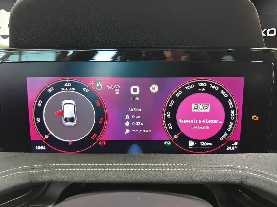 Skoda Superb - Thumbnail 8