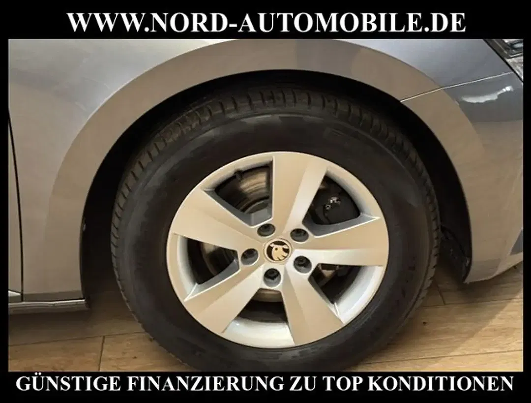 Skoda Superb - Thumbnail 12