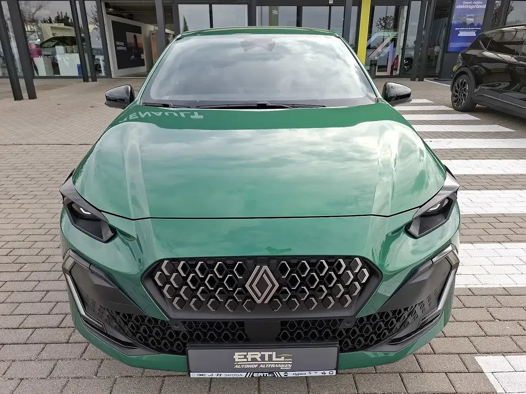 Renault Clio - Thumbnail 3