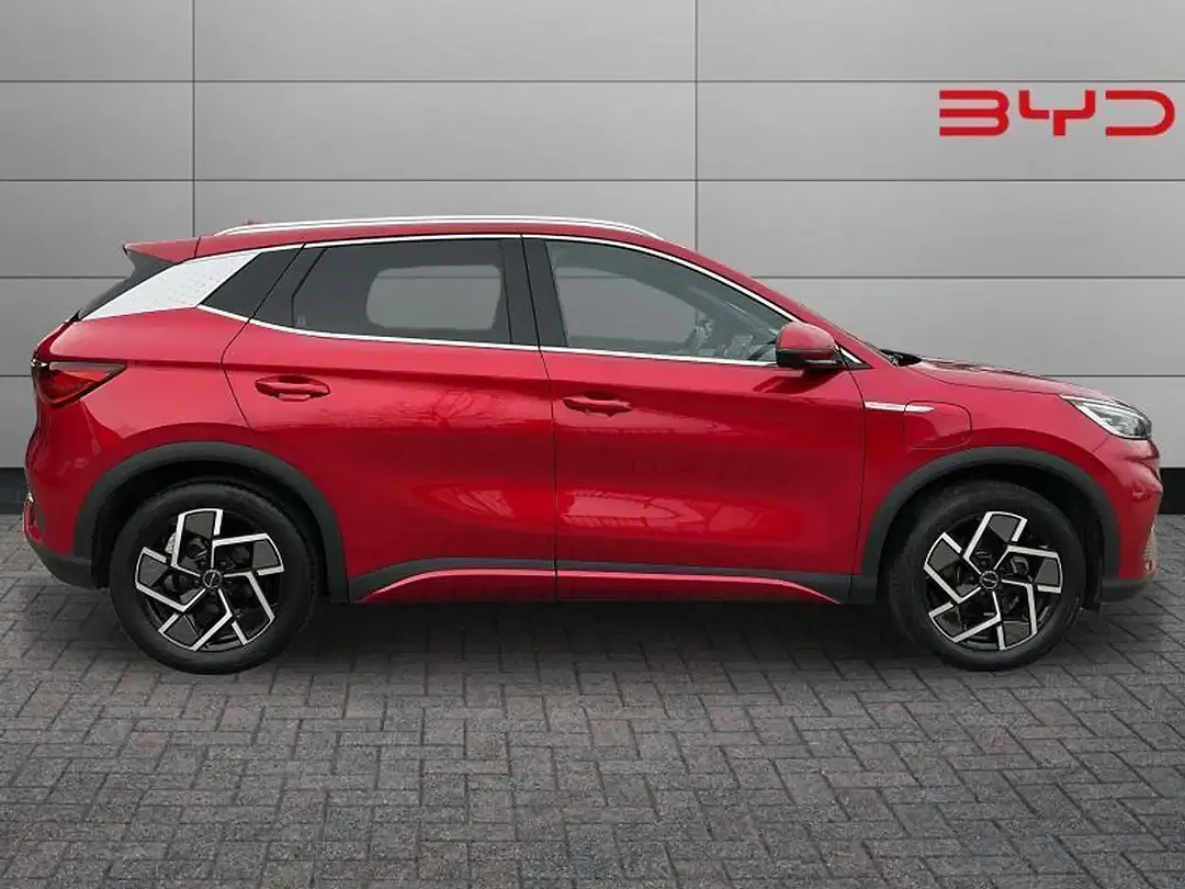 BYD Atto 3 - Thumbnail 15
