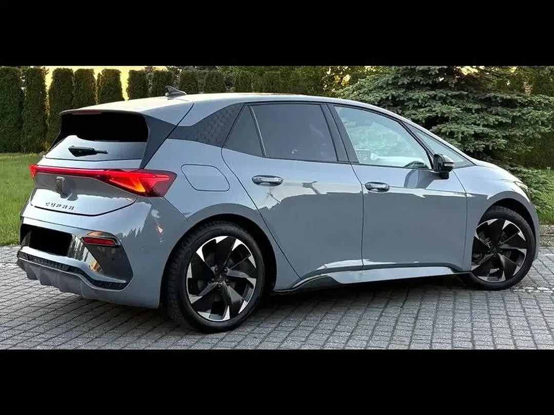 CUPRA Born - Thumbnail 7