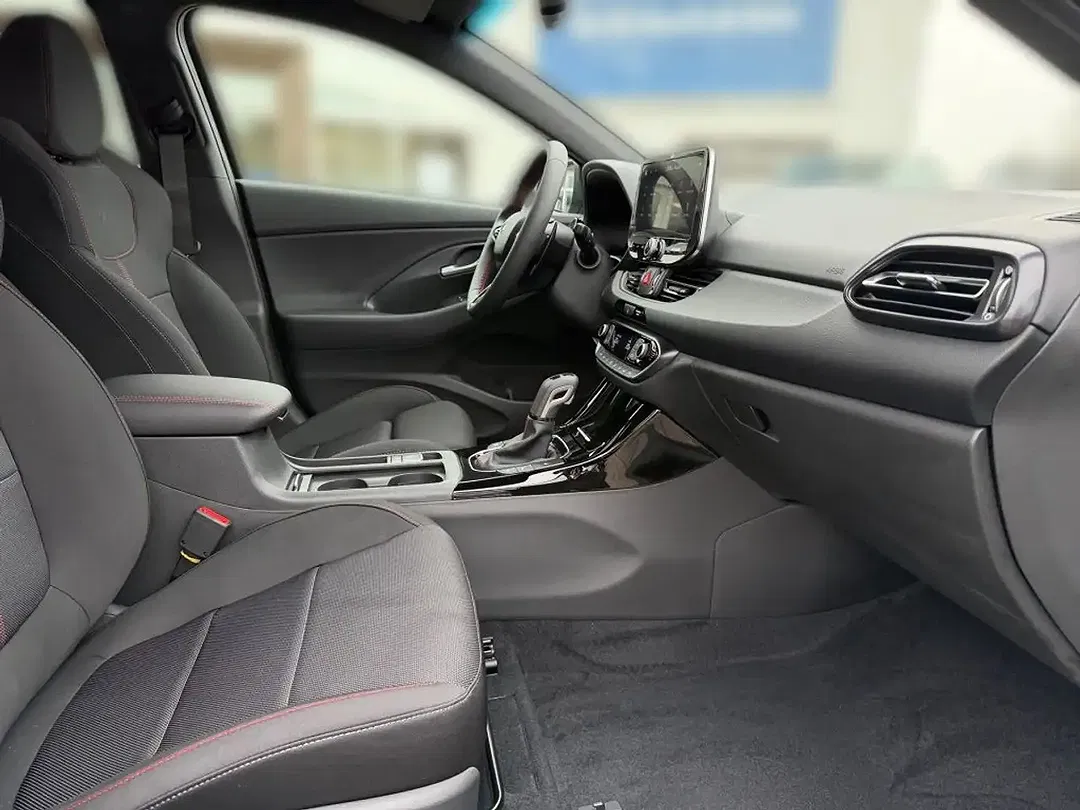 Hyundai i30 - Thumbnail 13
