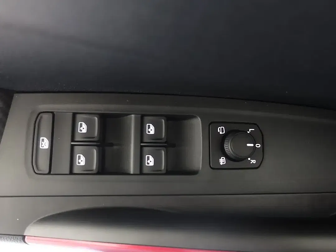 Skoda Fabia - Thumbnail 15
