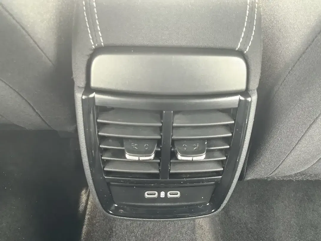 Skoda Kamiq - Thumbnail 11