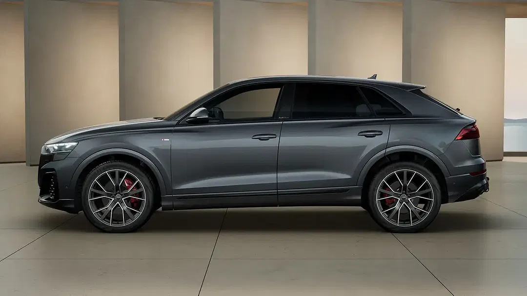 Audi Q8 - Thumbnail 4