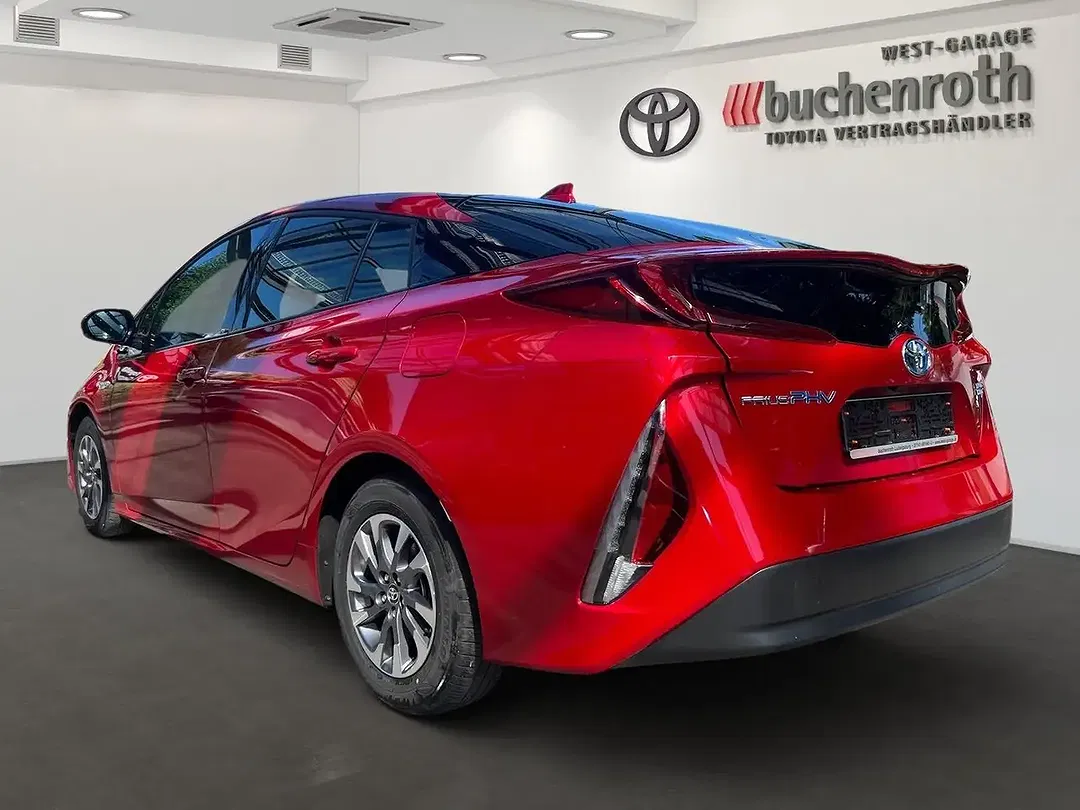 Toyota Prius - Thumbnail 7